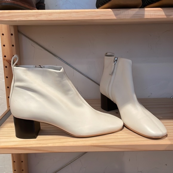 Everlane the day boot in Bone - Picture 5 of 5